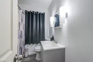 5246 Philip Ave, Loveland, OH 44137 - Photo 9