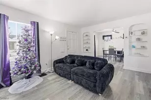 5246 Philip Ave, Loveland, OH 44137 - Photo 3