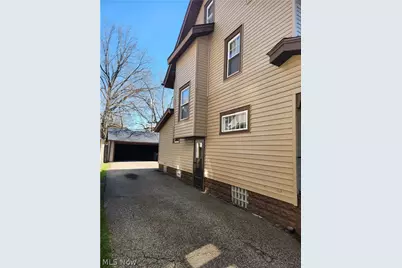 773 Kenilworth Avenue SE, Warren, OH 44484 - Photo 5