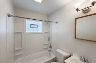 409 Wesley Ave, Elyria, OH 44035 - Photo 15