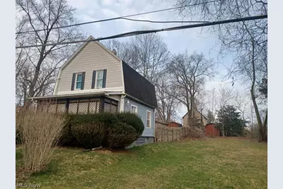 819 Lyden Avenue, Youngstown, OH 44505 - Photo 1