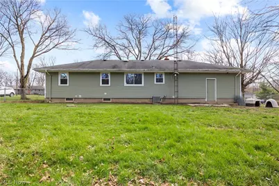 239 Habant Drive, Amherst, OH 44001 - Photo 21