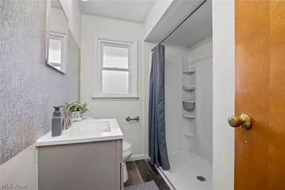 239 Habant Drive, Amherst, OH 44001 - Photo 15