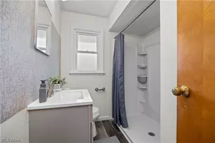 239 Habant Dr, Amherst, OH 44001 - Photo 15