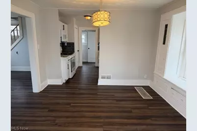 116 Munroe Falls Avenue, Cuyahoga Falls, OH 44221 - Photo 11