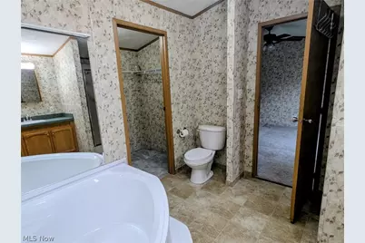 592 Sandtrap Circle, Painesville, OH 44077 - Photo 21