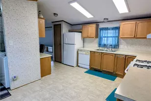 592 Sand Trap Cir, Painesville, OH 44077 - Photo 17