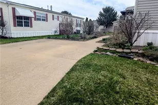 592 Sand Trap Cir, Painesville, OH 44077 - Photo 11