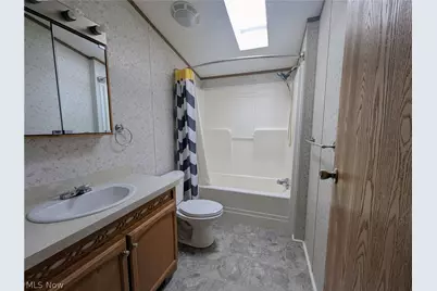 592 Sandtrap Circle, Painesville, OH 44077 - Photo 25