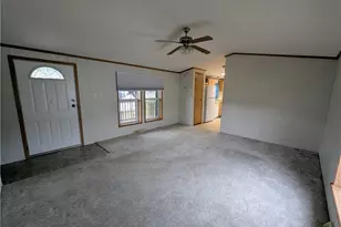 592 Sand Trap Cir, Painesville, OH 44077 - Photo 13