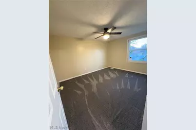 5133 Winslow Drive, Mineral Ridge, OH 44440 - Photo 15