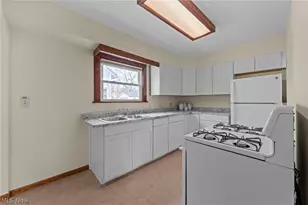 479 Newell Ave, Akron, OH 44305 - Photo 21