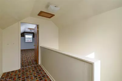 23 Wayne Avenue, Akron, OH 44301 - Photo 13