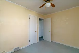 23 Wayne Ave, Akron, OH 44301 - Photo 19