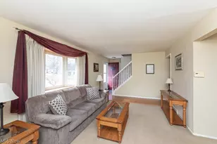 3289 Twain Cir, Brunswick, OH 44212 - Photo 7