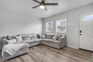 155 S Johnson Rd, Sebring, OH 44672 - Photo 5