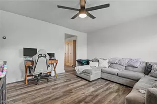 155 S Johnson Rd, Sebring, OH 44672 - Photo 7