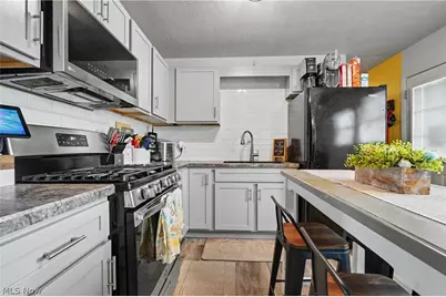 155 S Johnson Road, Sebring, OH 44672 - Photo 11