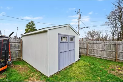 155 S Johnson Road, Sebring, OH 44672 - Photo 21