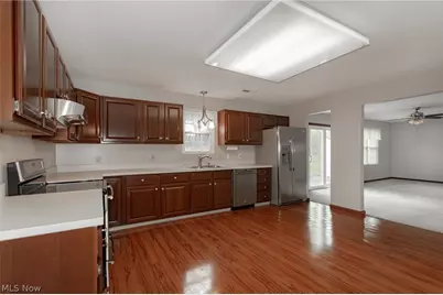 133 Hampshire Cove, Painesville Twp, OH 44077 - Photo 7