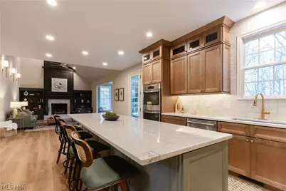 8955 Stoneybrook Drive, Grandview Heights, OH 44147 - Photo 15