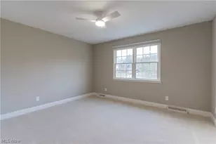 8955 Stoneybrook Dr, Grandview Heights, OH 44147 - Photo 33