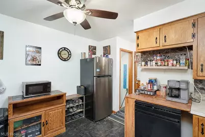 341 Lookout Avenue, Akron, OH 44310 - Photo 3