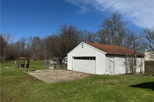 785 Chenoweth Ext, Akron, OH 44319 - Photo 13