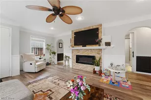 229 Elm St, Geneva, OH 44041 - Photo 13