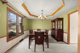 9431 Yvonne Dr, North Royalton, OH 44133 - Photo 7