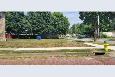 1235 Andrus Street, Akron, OH 44305 - Photo 1