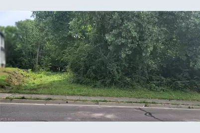 849 East Avenue, Akron, OH 44307 - Photo 1