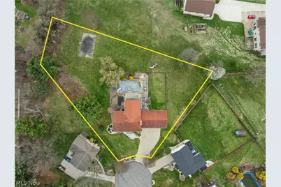 504 Greenbrier Court, Steubenville, OH 43953 - Photo 3