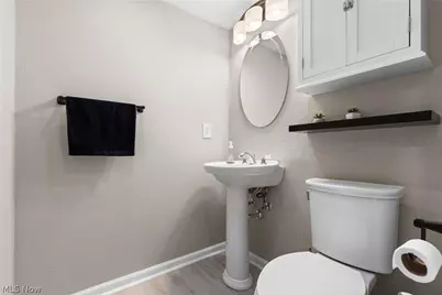 504 Greenbrier Court, Steubenville, OH 43953 - Photo 29