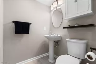 504 Greenbrier Ct, Steubenville, OH 43953 - Photo 29