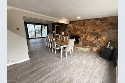 504 Greenbrier Court, Steubenville, OH 43953 - Photo 11