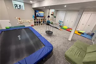 504 Greenbrier Ct, Steubenville, OH 43953 - Photo 31