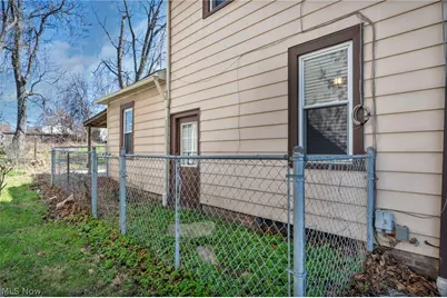 1729 Newberry Street, Cuyahoga Falls, OH 44221 - Photo 5