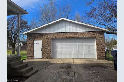 2446 Vestal Road, Youngstown, OH 44509 - Photo 17
