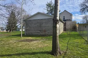 2446 Vestal Rd, Youngstown, OH 44509 - Photo 19