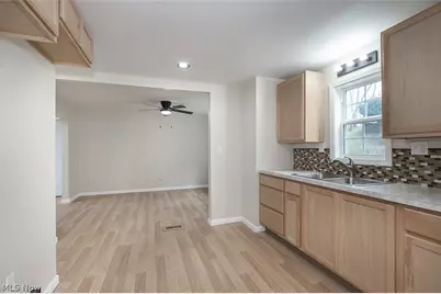 1184 Niagara Avenue, Akron, OH 44305 - Photo 11