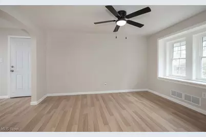 1184 Niagara Avenue, Akron, OH 44305 - Photo 9