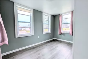 297 Depot St, Conneaut, OH 44030 - Photo 7