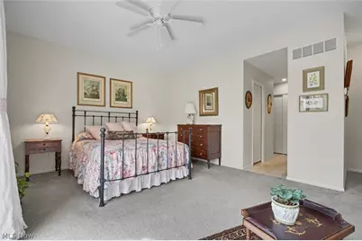 270-26 Hawthorne Drive, Aurora, OH 44202 - Photo 7