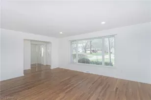 657 Lander Dr, Highland Heights, OH 44143 - Photo 15