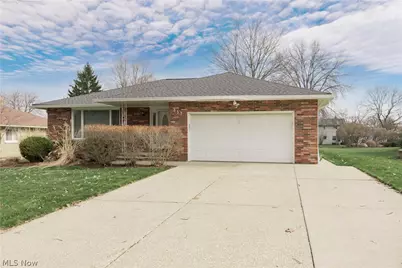 657 Lander Drive, Highland Heights, OH 44143 - Photo 1