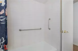 657 Lander Dr, Highland Heights, OH 44143 - Photo 9