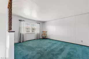 115 Arena Dr, Weirton, WV 26062 - Photo 5