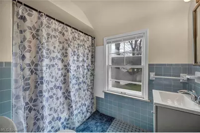 25400 Glenbrook Boulevard, Euclid, OH 44117 - Photo 27