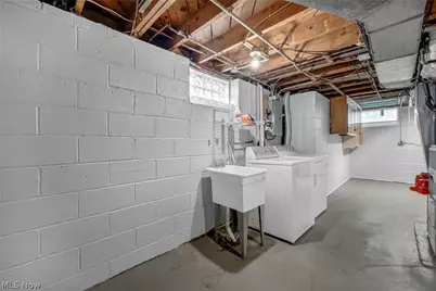 25400 Glenbrook Boulevard, Euclid, OH 44117 - Photo 29